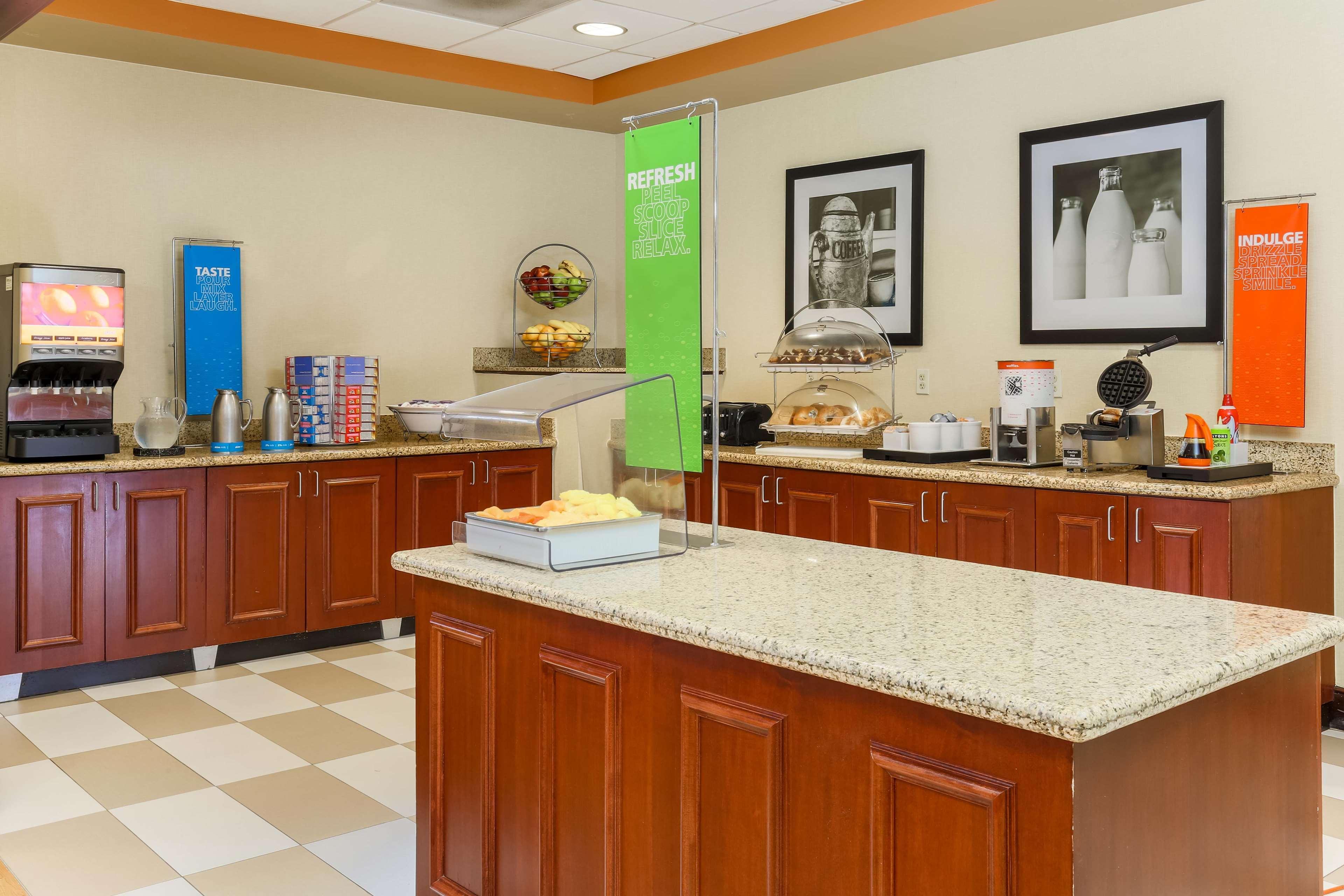 Hampton Inn Nanuet Buitenkant foto