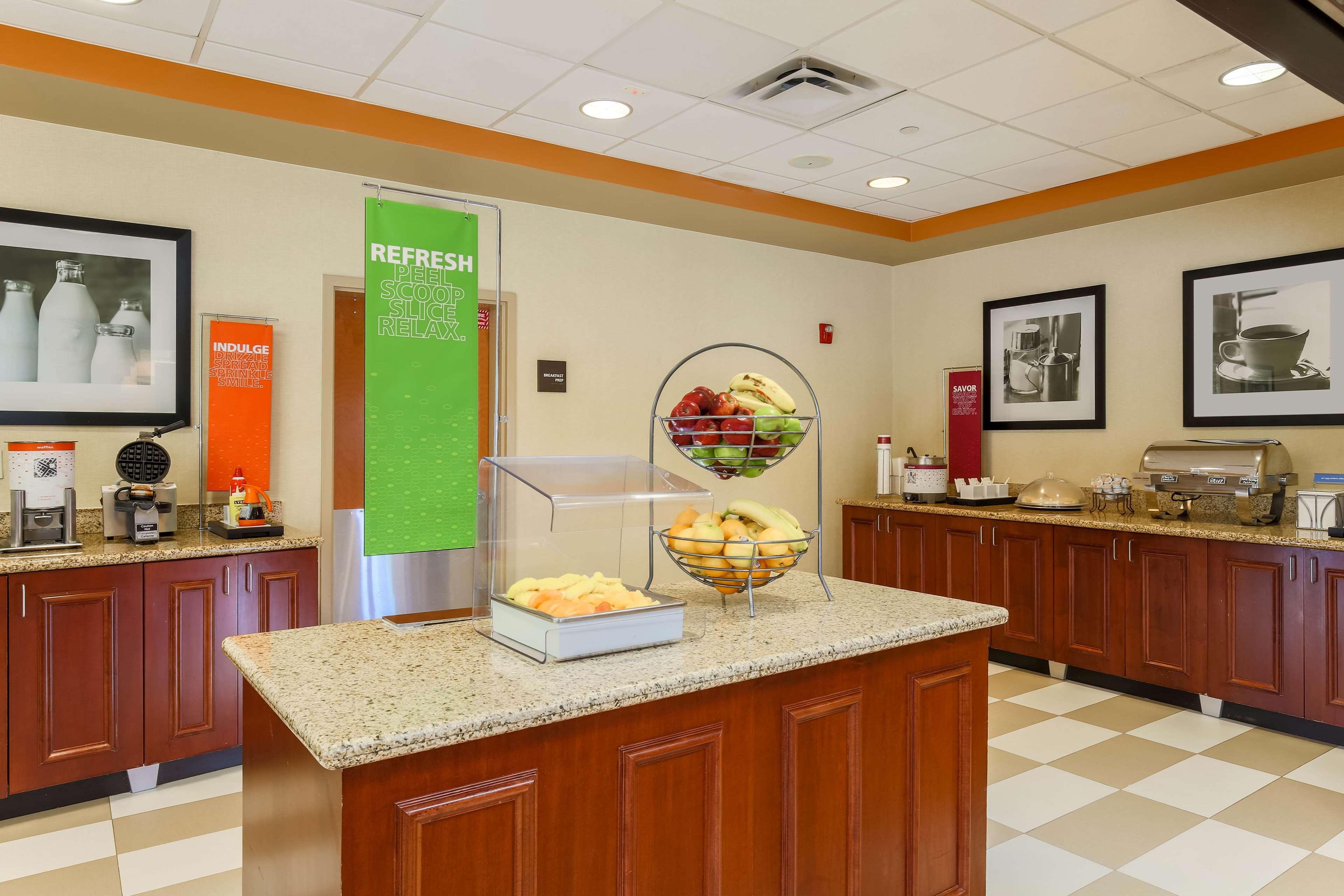 Hampton Inn Nanuet Buitenkant foto