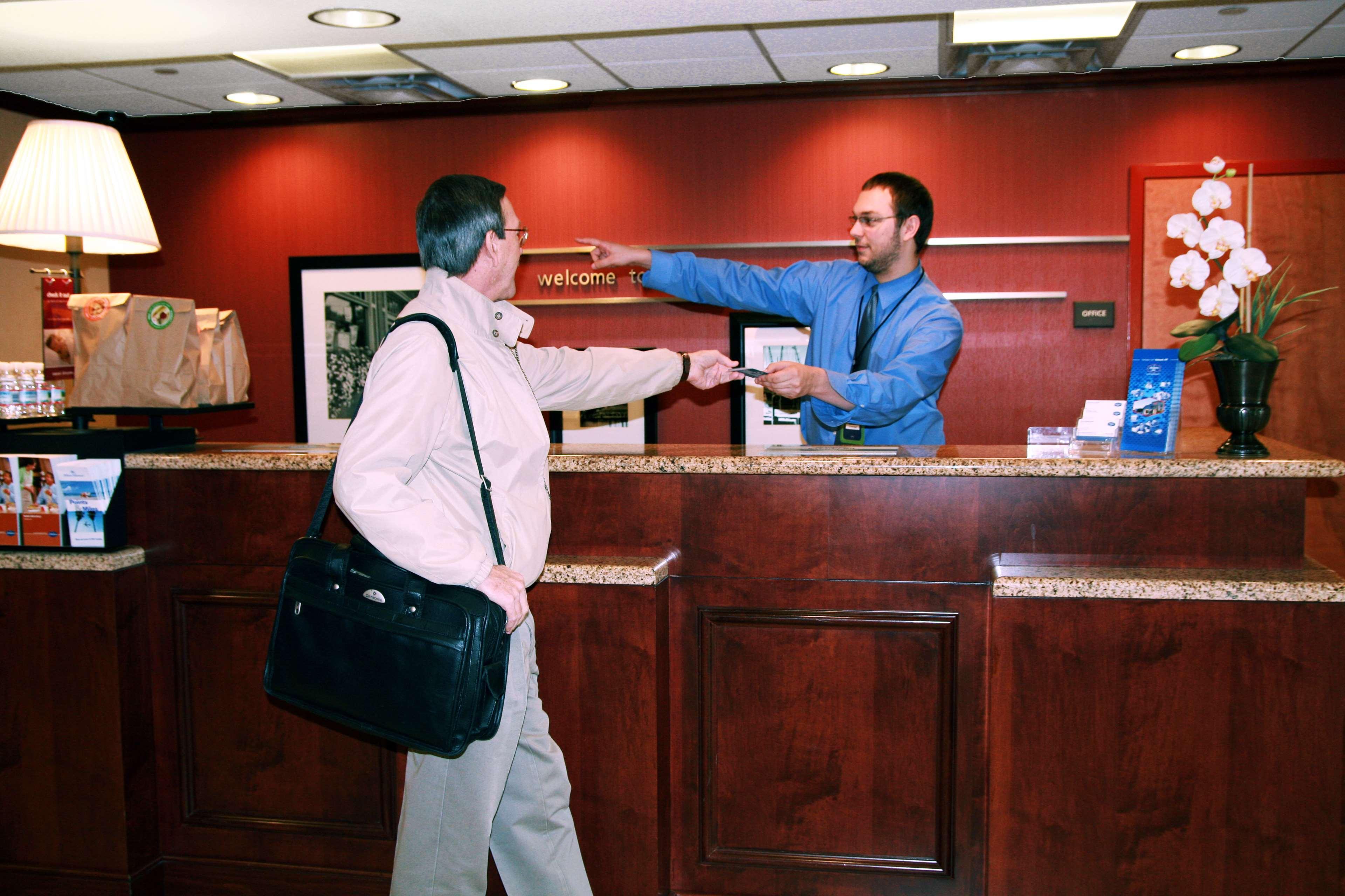Hampton Inn Nanuet Buitenkant foto