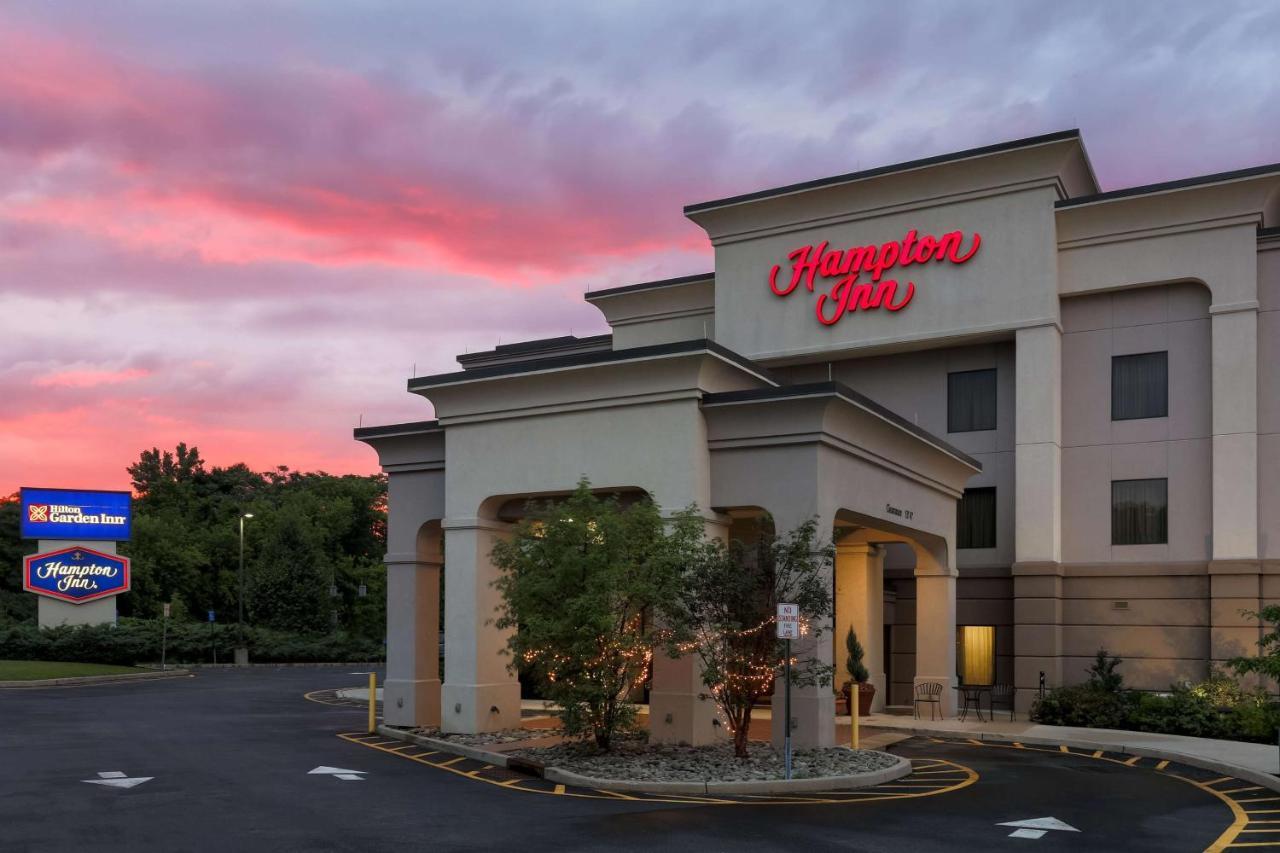 Hampton Inn Nanuet Buitenkant foto